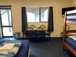 Haast River Motels & Holiday Park