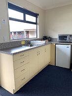 Haast River Motels & Holiday Park