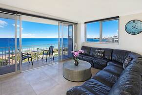 Elouera Tower Beachfront Apartments