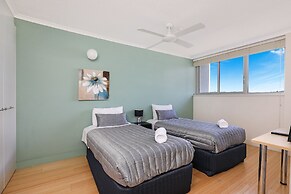 Elouera Tower Beachfront Apartments