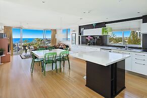 Elouera Tower Beachfront Apartments