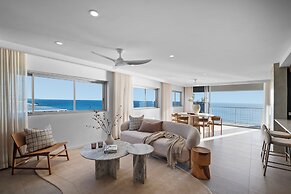 Elouera Tower Beachfront Apartments