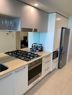 Silvershore Apartments on the Broadwater