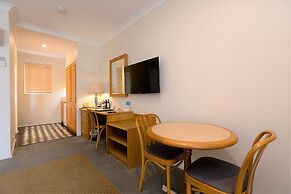 Young Federation Motor Inn