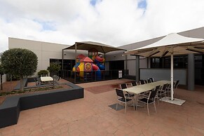 Young Federation Motor Inn