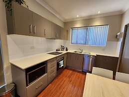 Ethelton Serviced Apartments