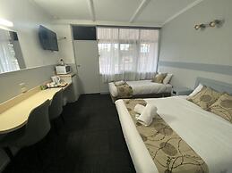 Charlton Motel - Victoria