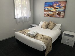 Charlton Motel - Victoria