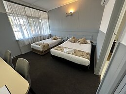 Charlton Motel - Victoria