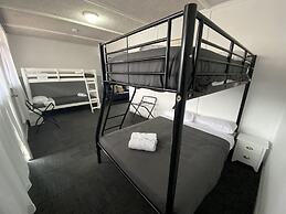 Charlton Motel - Victoria