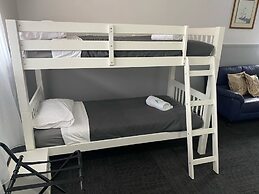 Charlton Motel - Victoria