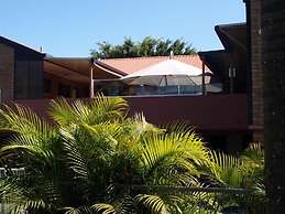 Lancaster Court Motel