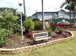 Lancaster Court Motel