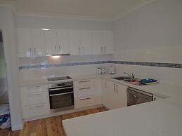 Dungowan Waterfront Apartments