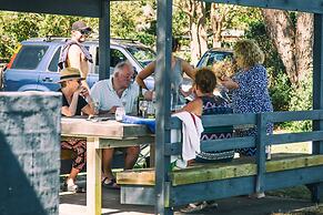 Dungowan Waterfront Apartments