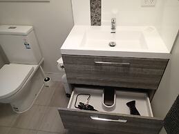 Dungowan Waterfront Apartments