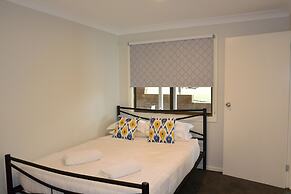 Dungowan Waterfront Apartments