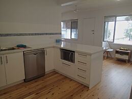 Dungowan Waterfront Apartments