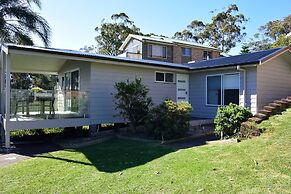 Dungowan Waterfront Apartments