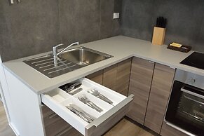 Dungowan Waterfront Apartments