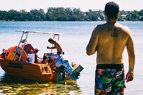 Dungowan Waterfront Apartments