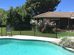 Bluebell Lodge And Cottage