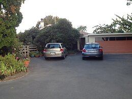 Bluebell Lodge And Cottage