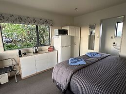 Bluebell Lodge And Cottage