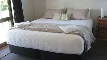 Bluebell Lodge And Cottage