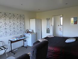 Bluebell Lodge And Cottage