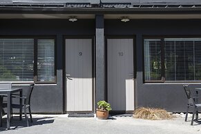 Abba Court Motel & Apartments