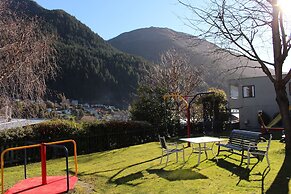 Abba Court Motel & Apartments