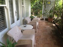 Casablanca Enchanted Cottage - Adults Only