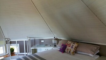 Casablanca Enchanted Cottage - Adults Only