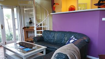 Casablanca Enchanted Cottage - Adults Only