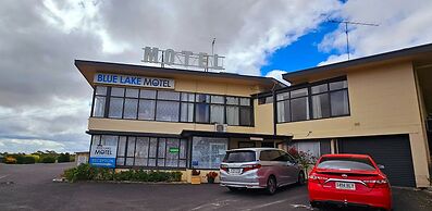 Blue Lake Motel