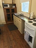 Travelway Motel