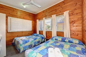 Bargara Gardens Motel & Holiday Villas