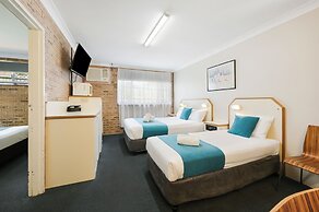 Garden City Motor Inn