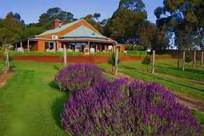Glen Erin At Lancefield - Vineyard Retreat