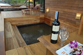 Boutique Raft Resort