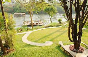 Boutique Raft Resort