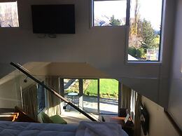 Golf Course Road Chalets