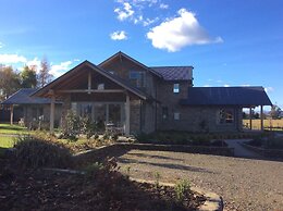 Golf Course Road Chalets