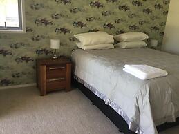 Golf Course Road Chalets