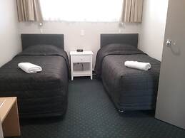 Amble Inn Motel - Masterton