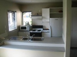 Christchurch Park Motel