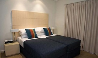 Broadwater Mariner Resort