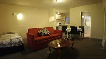 Takanini Park Motor Lodge