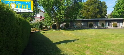 Meeniyan Motel